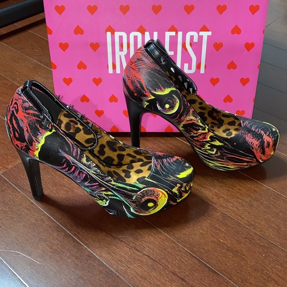 Iron Fist Heels - Picture 3 of 7